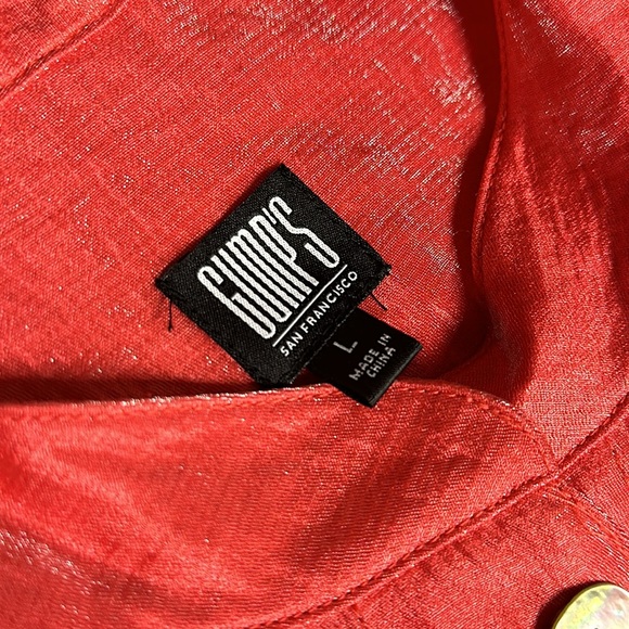 Gumps San Francisco like new shiny bright vibrant coral buttons blouse - Picture 4 of 6